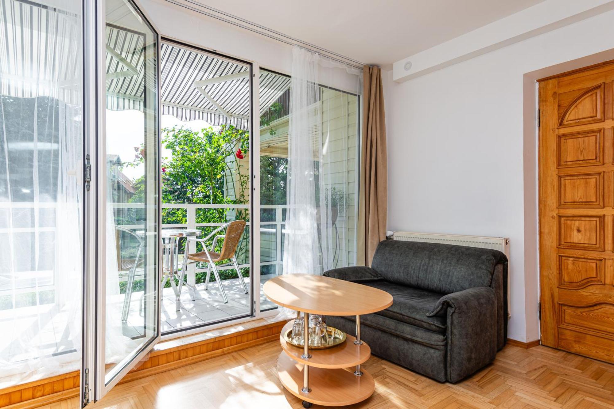 Ferienwohnung Pas Juste Nida Exterior foto